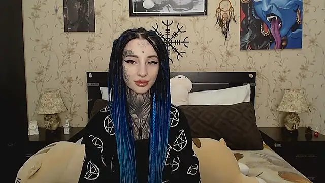 Snapshot of Velvetbat chatting on February 6, 2026, 6:53 am Velvetbat online show from February 6, 2026, 6:53 am