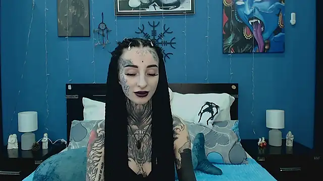 Velvetbat online show from April 25, 2026, 7:11 am