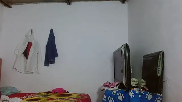 Snapshot of Allyson_Mature chatting on July 24, 2026, 9:16 am Allyson Mature online show from July 24, 2026, 9:16 am