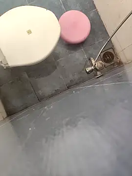 Snapshot of UAjit chatting on February 3, 2026, 3:26 am UAjit online show from February 3, 2026, 3:26 am