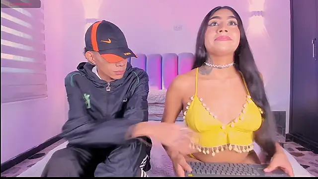 candyandmarilyn online show from November 16, 2025, 9:08 pm