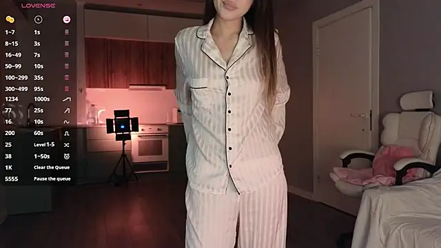 Ella lee15 online show from October 20, 2025, 2:13 am