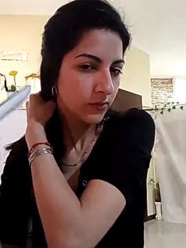 Camilitah online show from October 1, 2025, 2:32 pm