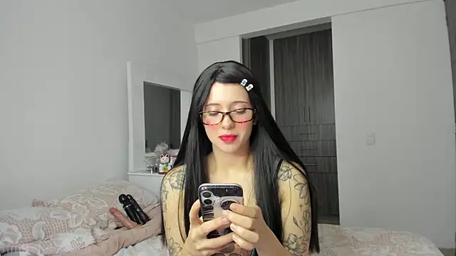 ImBunnyNova online show from April 28, 2026, 3:27 pm