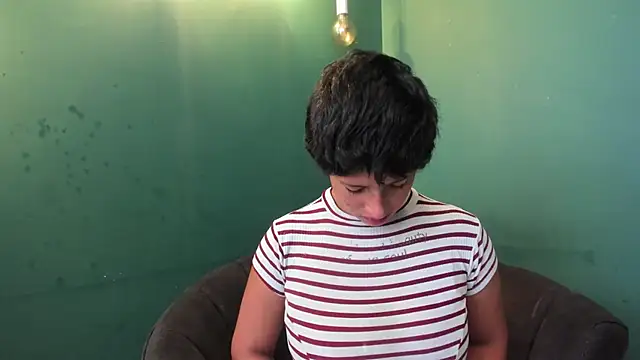 Elaine87  online show from February 3, 2026, 1:38 pm