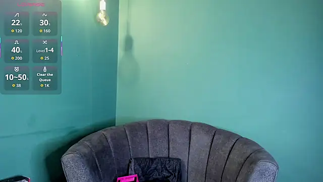 Elaine87  online show from October 10, 2025, 10:21 pm