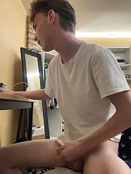 colar55x online show from March 22, 2025, 7:09 pm