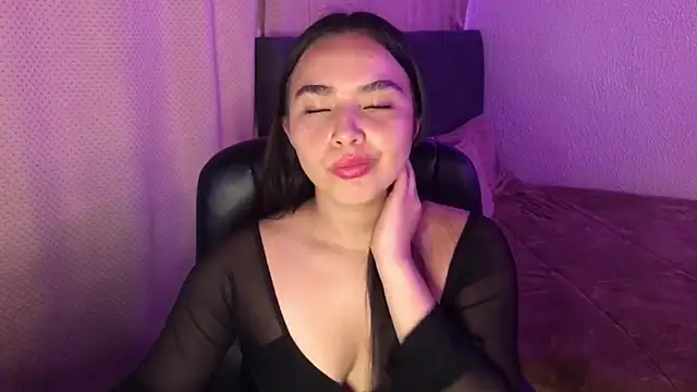 amelia hall online show from June 27, 2026, 9:32 pm
