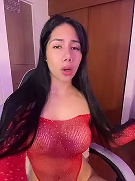 ArianaReynoldss online show from June 15, 2026, 10:04 am