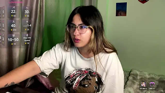 emma  bell  online show from September 25, 2025, 1:00 am