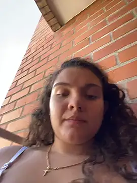 Snapshot of carlafox05 chatting on July 6, 2026, 1:18 pm carlafox05 online show from July 6, 2026, 1:18 pm