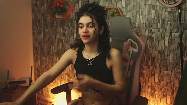 bonniie 98  online show from June 11, 2026, 3:58 am