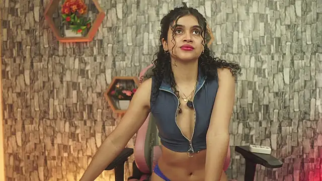 bonniie 98  online show from August 4, 2026, 9:08 pm