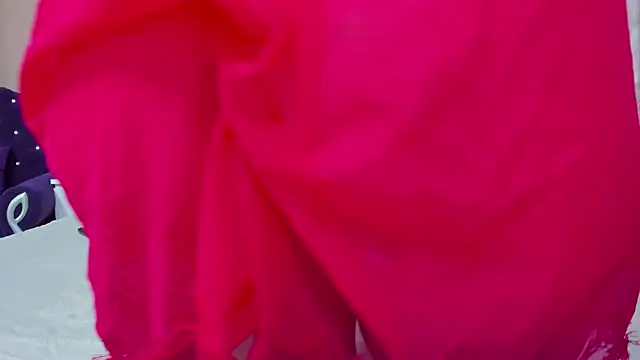 LilithReys online show from February 20, 2026, 6:26 am