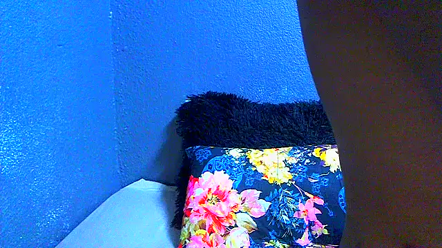 SMALLBOOBSXX online show from July 25, 2026, 5:26 am