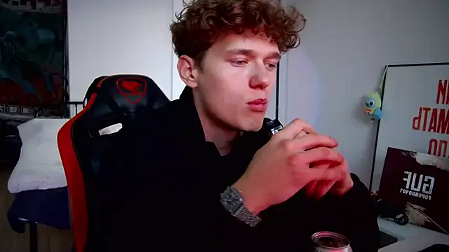 DanyDavis online show from September 14, 2025, 2:17 pm