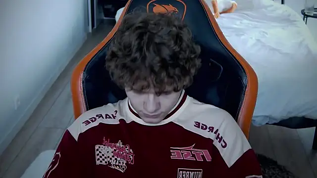 DanyDavis online show from September 9, 2025, 1:31 pm