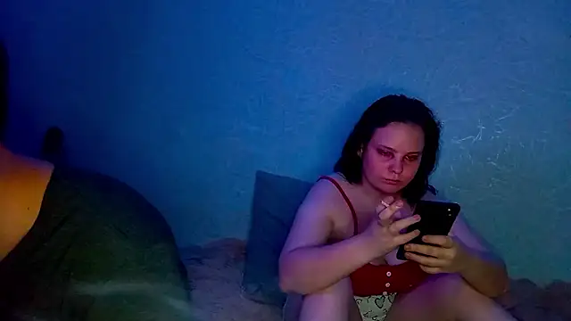 SweetPiggyx online show from July 14, 2026, 5:52 pm
