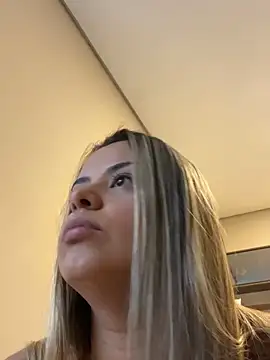 Snapshot of Patyyyy chatting on February 11, 2026, 5:57 pm Patyyyy online show from February 11, 2026, 5:57 pm