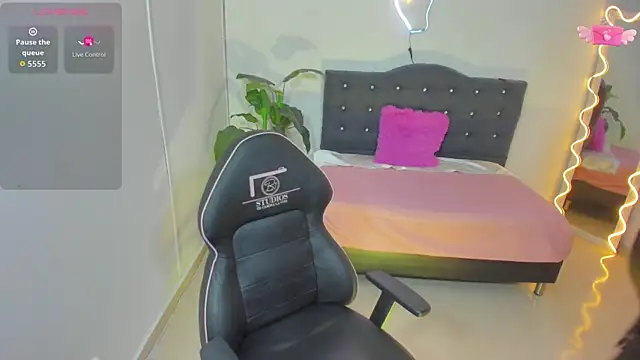 saaya tay online show from September 20, 2025, 3:22 am