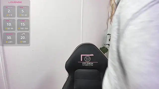 saaya tay online show from October 10, 2025, 3:18 am