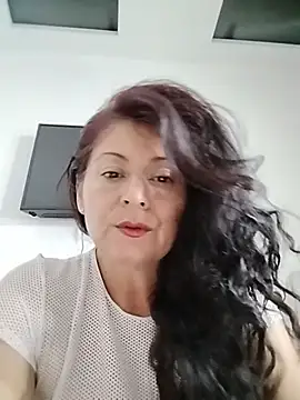 lunadicty online show from July 11, 2026, 12:55 am