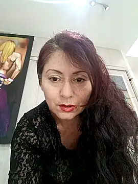 Snapshot of lunadicty chatting on April 5, 2026, 5:41 pm lunadicty online show from April 5, 2026, 5:41 pm