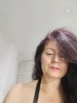lunadicty online show from June 14, 2026, 12:29 am