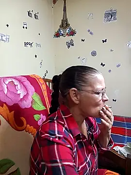 katrina perez online show from October 7, 2025, 10:22 pm