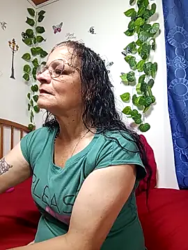 katrina perez online show from April 21, 2026, 11:22 pm