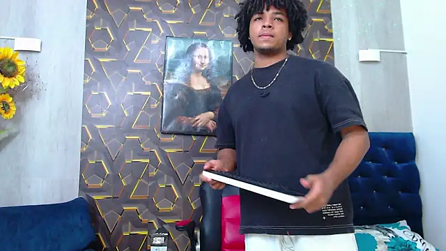 Snapshot of black_king_241 chatting on March 15, 2026, 4:19 am black king 241 online show from March 15, 2026, 4:19 am