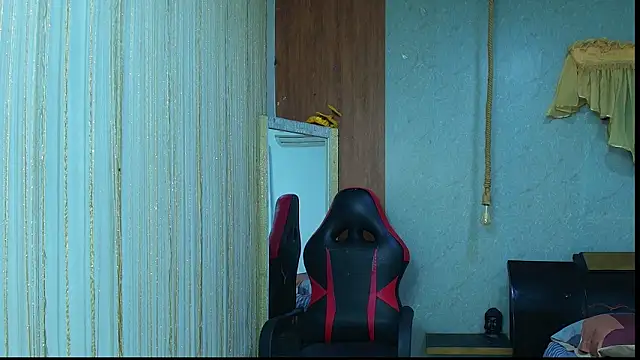 Snapshot of black_king_241 chatting on March 19, 2026, 3:39 am black king 241 online show from March 19, 2026, 3:39 am