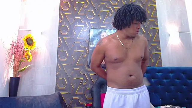 Snapshot of black_king_241 chatting on March 16, 2026, 5:44 am black king 241 online show from March 16, 2026, 5:44 am