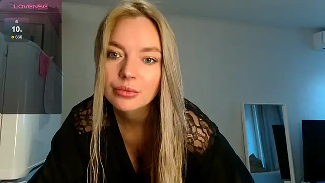 Eva   forever online show from October 15, 2025, 1:04 am