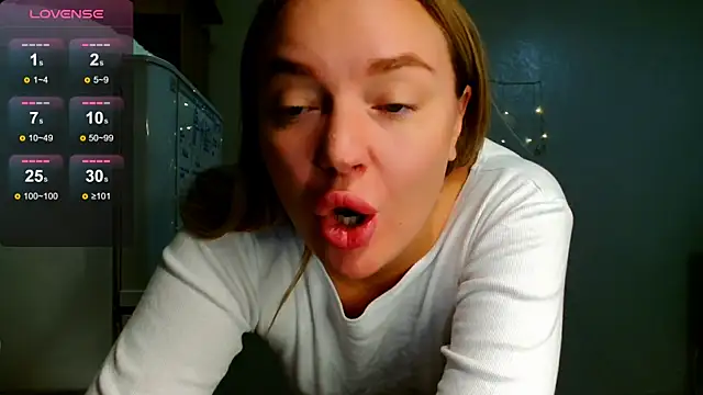 Eva   forever online show from December 5, 2025, 2:10 am