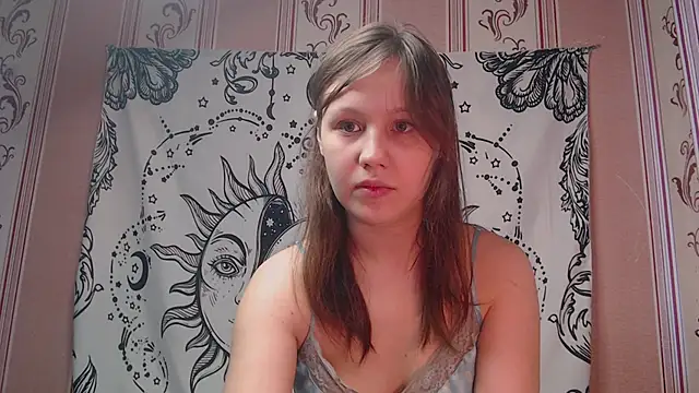 Thighswithspikes online show from September 29, 2025, 9:05 am