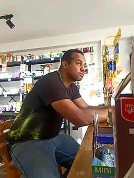 elnegro707070 online show from October 29, 2025, 11:09 am