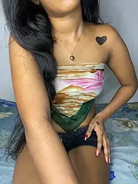 selena mia online show from March 15, 2026, 7:54 pm