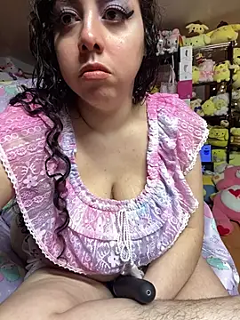 Snapshot of w3tkittty chatting on July 9, 2026, 4:02 am w3tkittty online show from July 9, 2026, 4:02 am