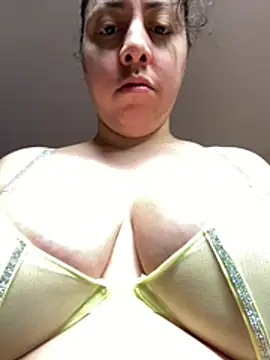 Snapshot of w3tkittty chatting on June 26, 2026, 10:15 pm w3tkittty online show from June 26, 2026, 10:15 pm