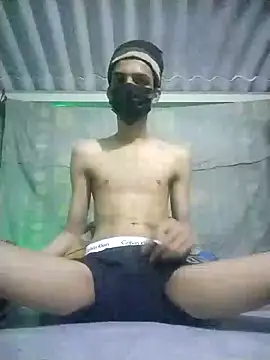 HannanKhan25 online show from October 17, 2025, 7:26 pm