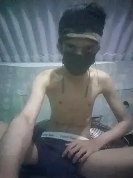 HannanKhan25 online show from February 15, 2026, 9:03 pm