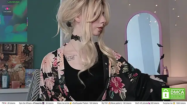 sweetuniporn online show from May 9, 2026, 8:07 am