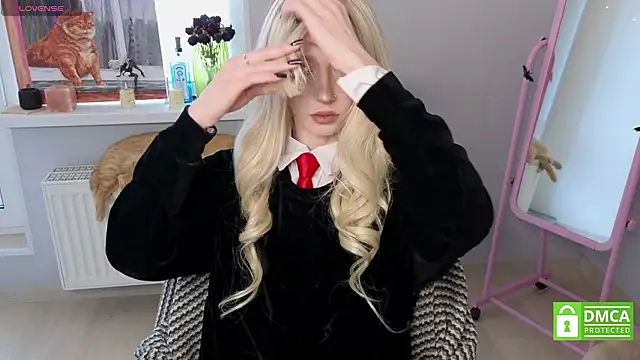 sweetuniporn online show from March 20, 2026, 7:31 am