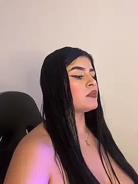 Kariina  69 online show from June 12, 2026, 12:47 pm