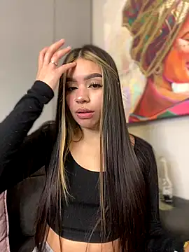 Cristina pinkk online show from September 17, 2025, 3:08 am