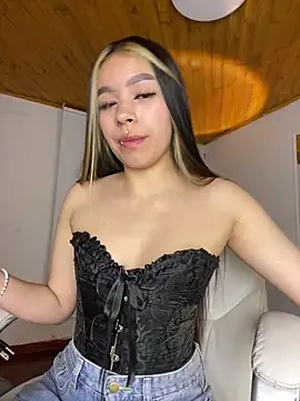 Cristina pinkk online show from September 10, 2025, 2:21 am