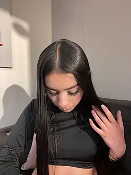 Cristina pinkk online show from October 25, 2025, 1:27 am