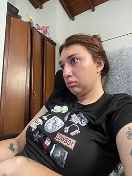 Mia  Gray online show from July 3, 2026, 5:08 pm