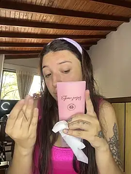 Mia  Gray online show from September 22, 2025, 6:14 pm